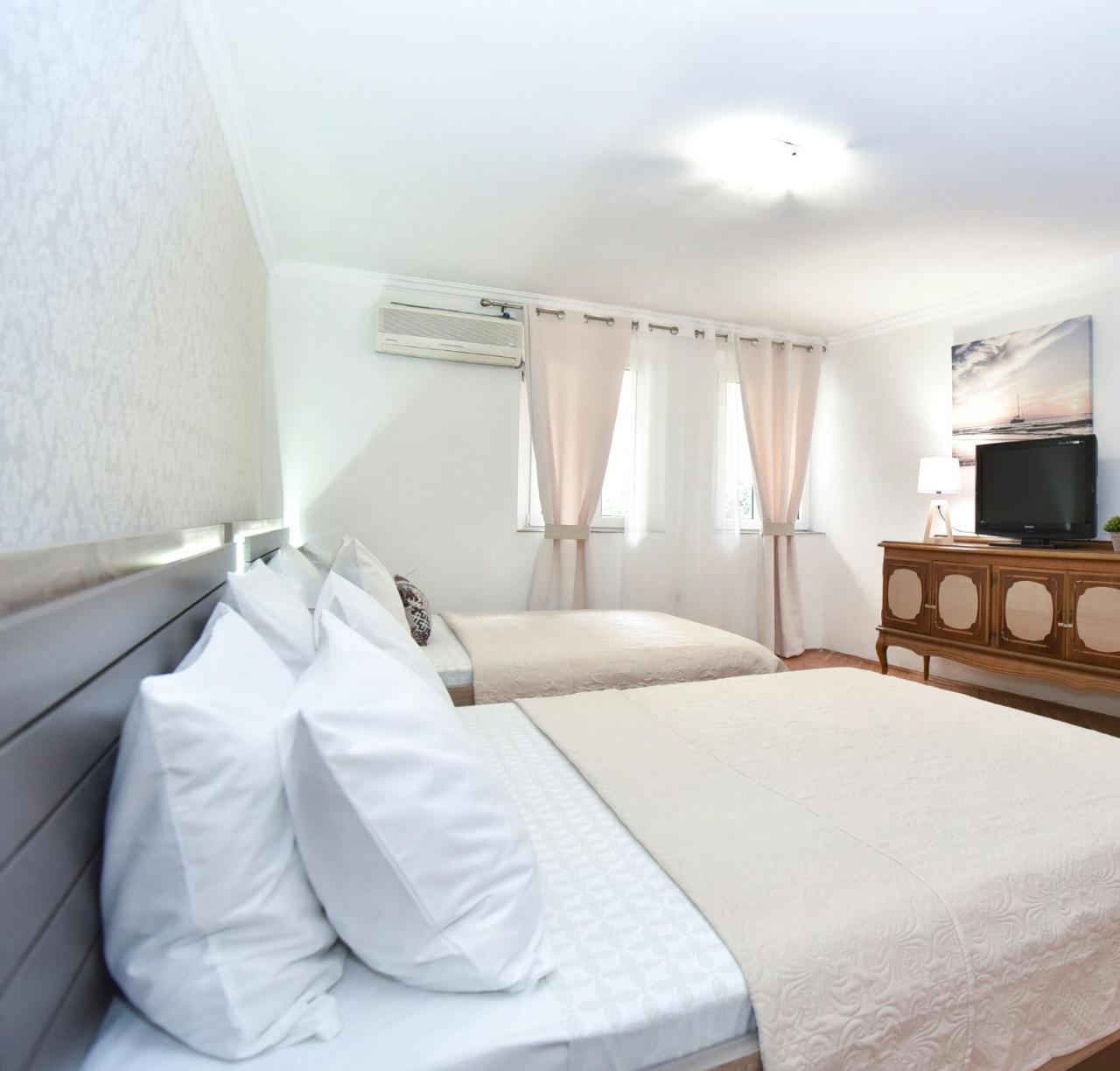 Апартаменты Palm Square 1 Old Town Apt Будва Экстерьер фото